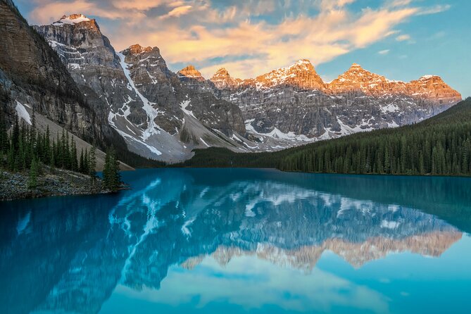Moraine Lake Sunrise or Daytime shared tour w/ Lake Louise option - Why Moraine Lake is worth the early alarm