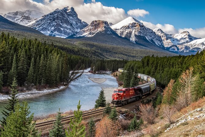 Moraine Lake Sunrise or Daytime shared tour w/ Lake Louise option - Who should book this experience?