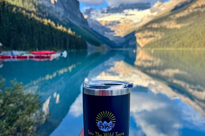 Morning Tour at Moraine Lake(2hrs) & Lake Louise(2hrs) - Starting in Canmore or Banff