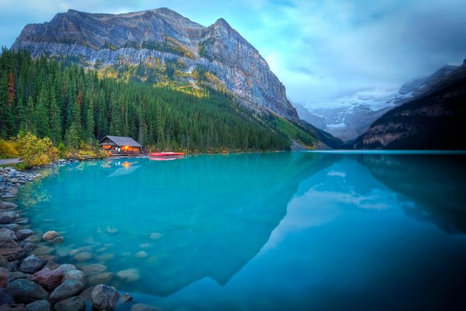 Mountain Lakes and Waterfalls - roundtrip from Calgary - Key points to know