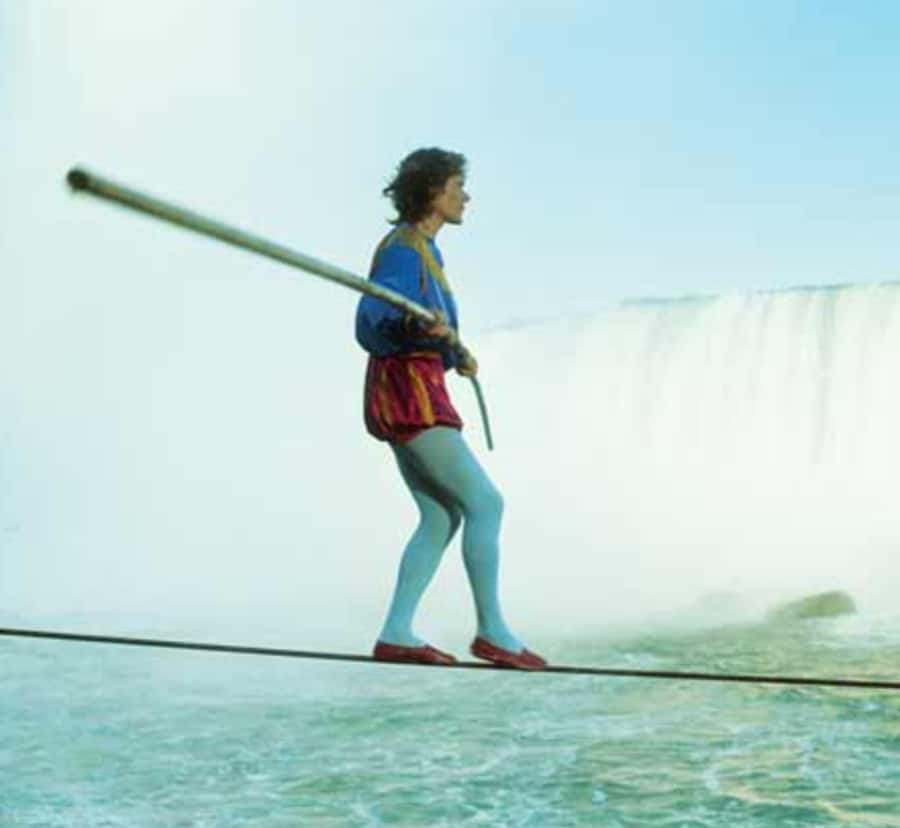 Niagara Adventure Theater Experience with Popcorn included - Why the large screen and sound matter