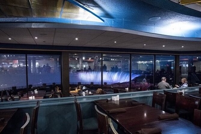 Niagara at Night Small Group Tour with Power Station Light Show - Dinner at Table Rock House beside Horseshoe Falls