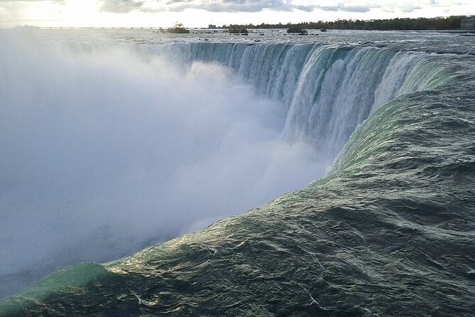 Niagara: Behind The Falls, Skylon Tower Ticket & Tesla Audio Tour - Winter conditions can change the view