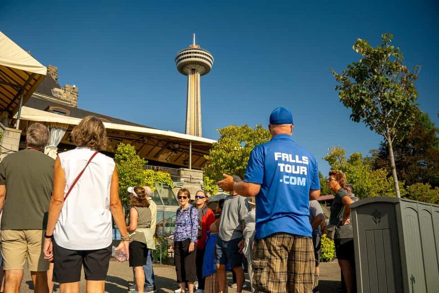 Niagara Falls Boat Cruise with Historical Walking Tour - Who will get the most from this tour