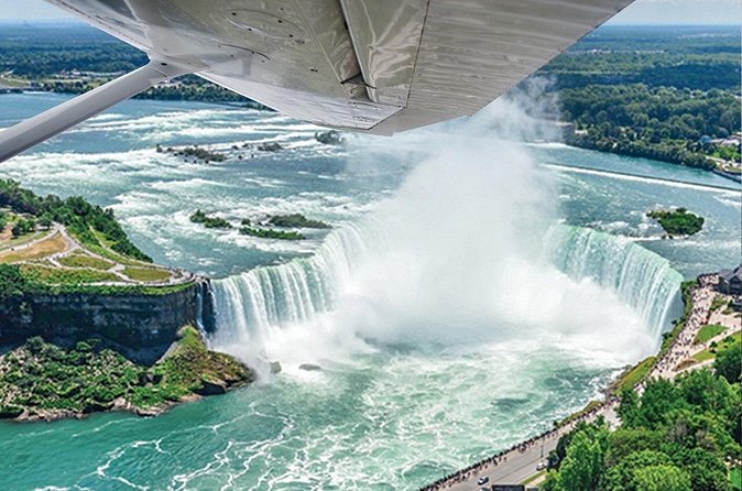 Niagara Falls Breathtaking Aerial Tour on Plane with iflyTOTO - Should you book the iflyTOTO Niagara Falls flight?