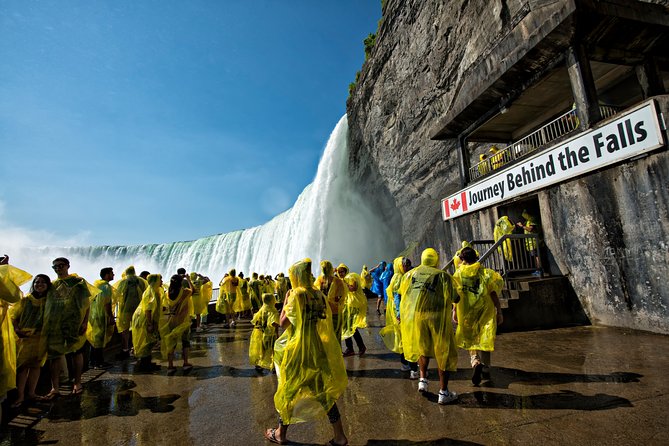 Niagara Falls Canada 3-Hour Tour w/Boat & Behind the Falls - Riding Niagara City Cruises