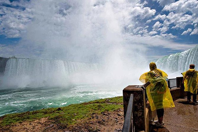 Niagara Falls Canada 3-Hour Tour w/Boat & Behind the Falls - Coach transport and group size
