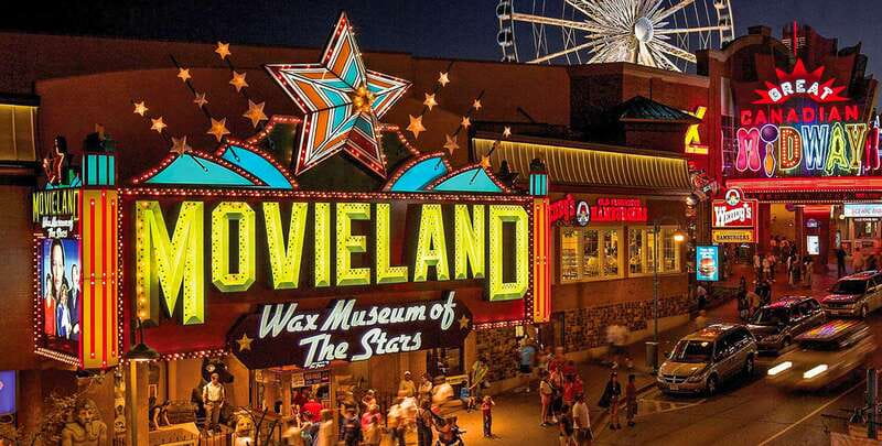 Niagara Falls, Canada: Clifton Hill 6 Attraction Fun Pass - Start beneath the SkyWheel at booth 1
