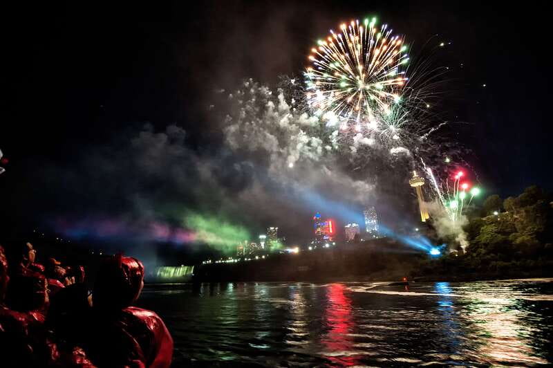 Niagara Falls, Canada: Evening Fireworks Cruise - Where to stand for the fireworks
