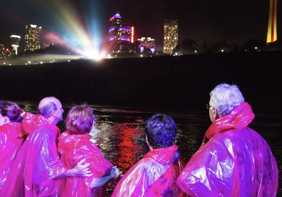 Niagara Falls, Canada: Evening Fireworks Cruise - Who should book this cruise?
