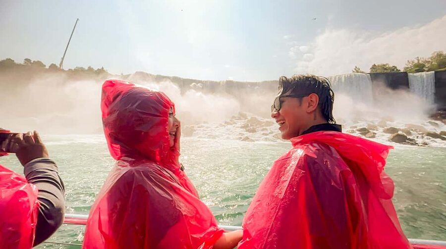 Niagara Falls Canada: Highlights Tour With Boat Cruise - Key points to know before you book