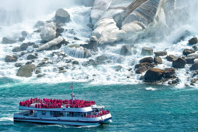 Niagara Falls Canada Tour, Boat, Skylon Tower & Maple Tasting - Pickup, timing, and the American side