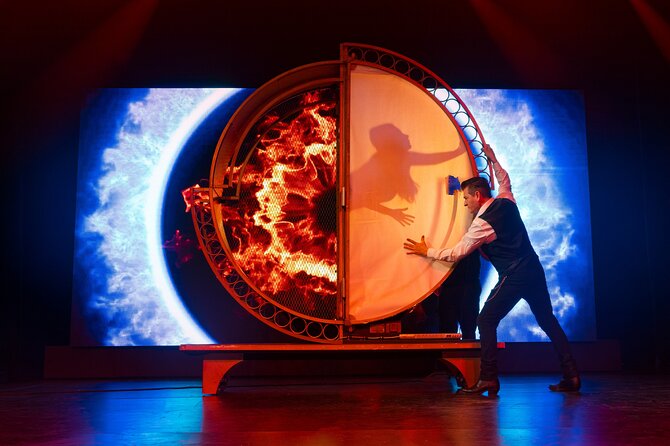 Niagara Falls, Canada: Wild Magic Show Ticket - Practical details for your evening