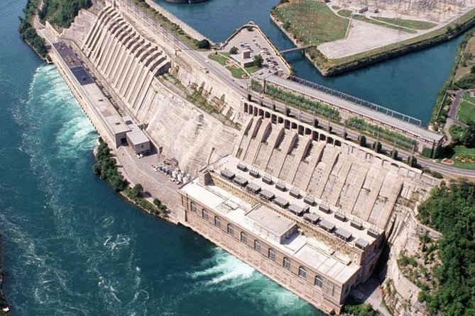 Niagara Falls Day Tour from Toronto - The Niagara City Cruise: bring a change of clothes