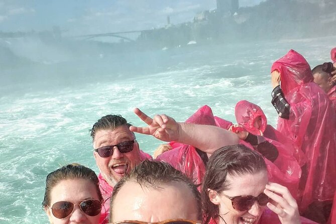 Niagara Falls Day Tour from Toronto and Skip the Line Boat Cruise - The nine-hour schedule and coach ride