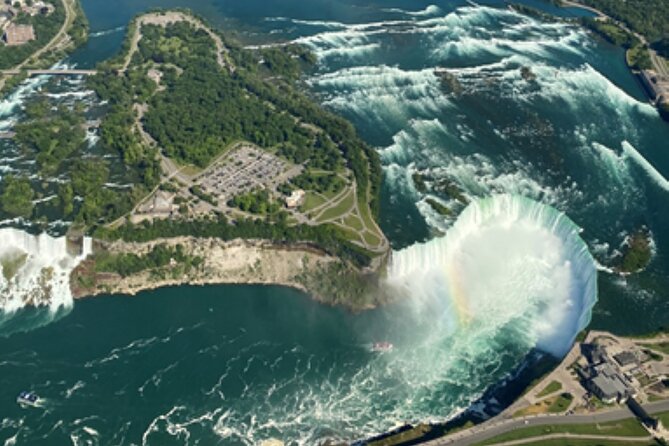 Niagara Falls Day Tour Includes Boat Cruise, Winery Stop & Lunch - The seasonal boat cruise is the day’s big thrill