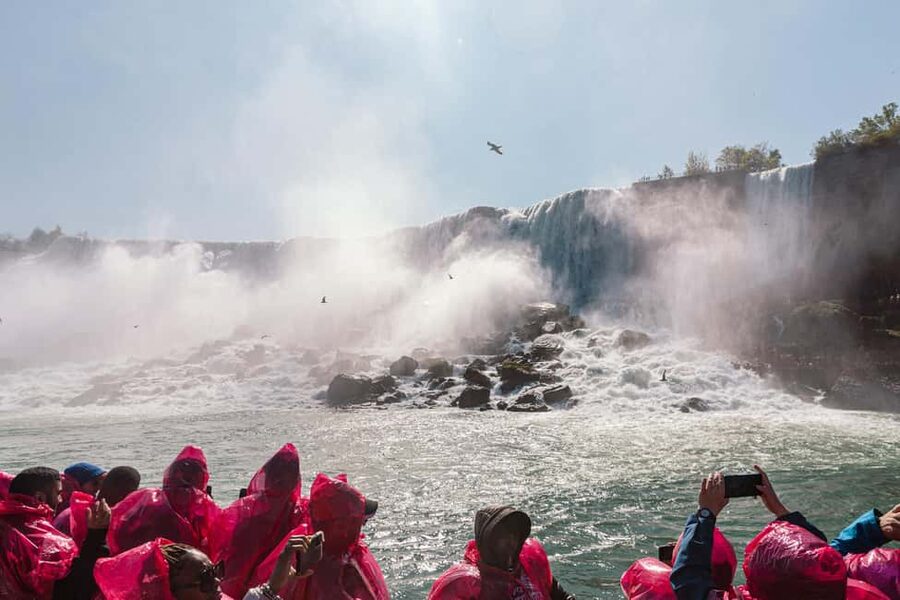 Niagara Falls: Early Access Boat & Journey Behind the Falls - Who will enjoy this tour most