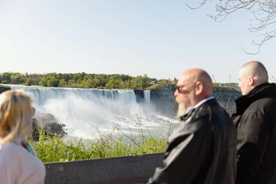 Niagara Falls: Early Access Boat & Journey Behind the Falls - Should you book the first boat and Journey Behind the Falls?