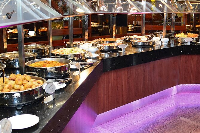 Niagara Falls Evening Tour with Boat, Journey, Dinner & Fireworks - The Sheraton Fallsview buffet: useful, but not a reason to book