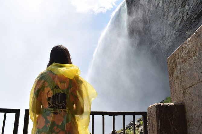 Niagara Falls Half Day with Boat and Journey Behind the Falls - Guides can make or break the day