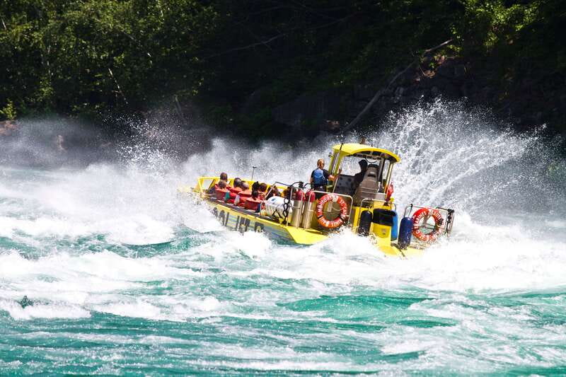 Niagara Falls, ON: Jet Boat Tour on Niagara River - My recommendation: book the Wet Jet if you are ready to get soaked