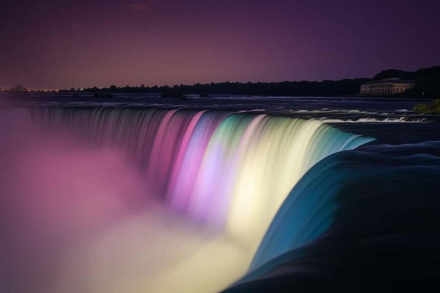 Niagara Falls: Skylon Tower, Fireworks & Walking Tour Canada - Who will enjoy this 90-minute format