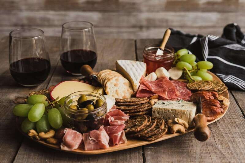 Niagara Falls: Winter Niagara Wine Tour with Transportation - Price, timing, and the real value