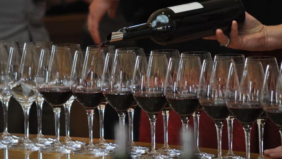 Niagara-on-the-Lake: Bicycle Tour with Wine Tasting - The afternoon route and the fourth-winery question