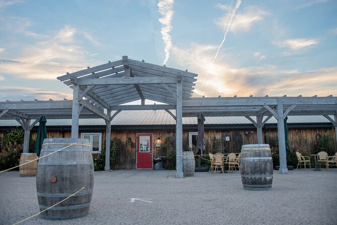 Niagara-on-the-Lake Cycle and Wine-Tasting Tour with Optional Lunch - Lunch, cheese, and the practical value of the price