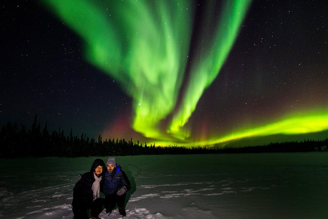 Northern Lights Tours - Chasing clear skies outside Yellowknife