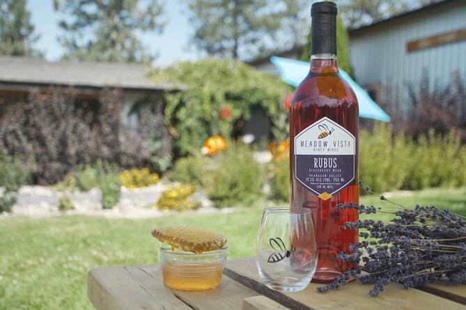 Okanagan Bee Tour and Lunch at Winery in Kelowna - Raw honey and infused flavors in the tasting room
