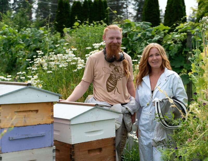 Okanagan Bee Tour, Wine Tasting and Lunch at Kelowna Winery - Honey wine, raw honey, and infused varieties