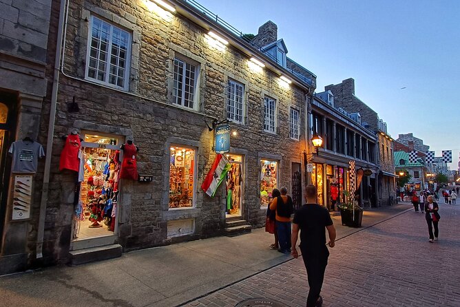 Old Montreal at Twilight Walking Tour Semi-Private - How the $37.12 price holds up