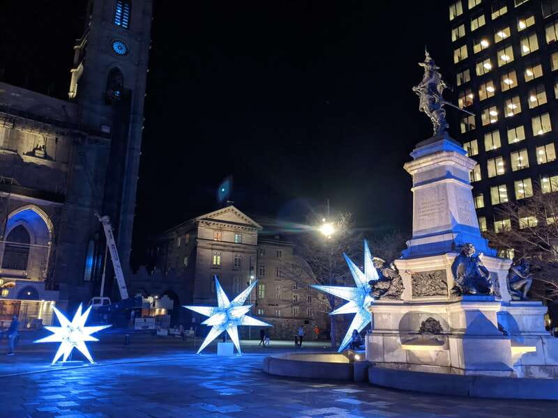 Old Montréal Small-Group Christmas Tour - What the $25 price gets you