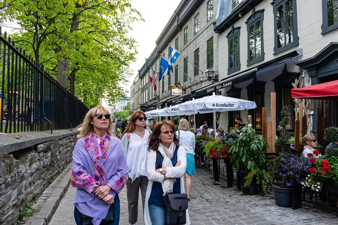 Old Quebec Classique Walking Tour with Funicular - Pace, walking conditions, and winter advice