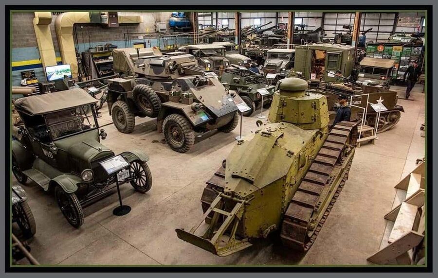 Oshawa: Canadian Tank Museum Admission - Meeting veteran volunteer guides