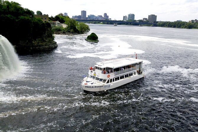 Ottawa Boat Cruise - Paul's Boat Line - Boarding the Paula D