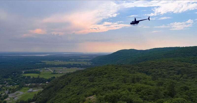 Ottawa: Helicopter Ride with Live Commentary - The Ottawa River and Canadian Museum of History