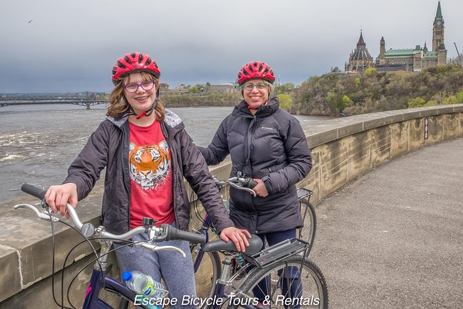 Ottawa Highlights 3.5 Hour Bike Tour - Across to Quebec for the best city view