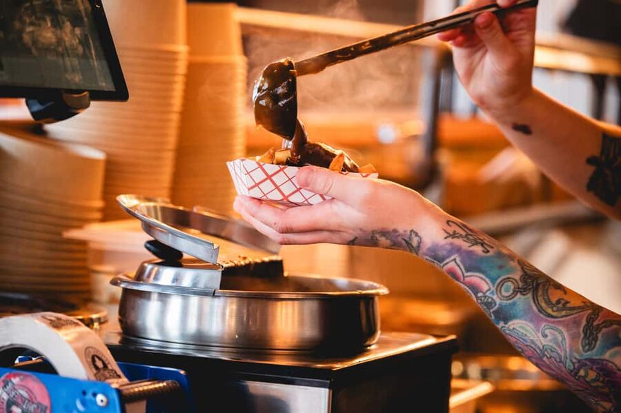 Ottawa: Most Unique Poutine Tour - Who should book this food walk?