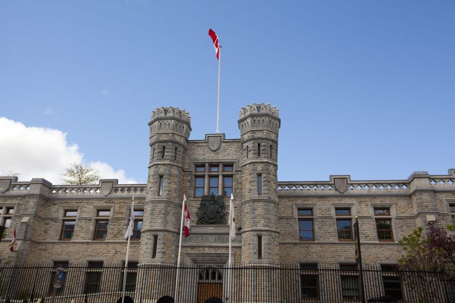 Ottawa Premium Small Group Tour with Canal Cruise - Practical booking advice