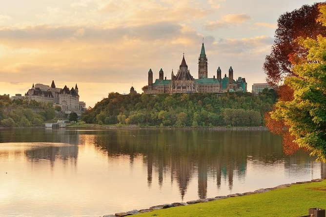 Ottawa Private Day Tour from Montreal - From Montreal to Canada’s capital