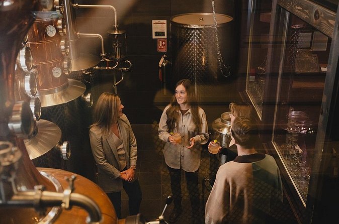 Park Distillery Tour with Craft Spirits Tasting - The best time to fit it into your Banff day