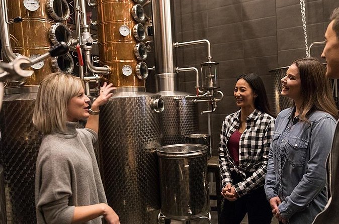Park Distillery Tour with Craft Spirits Tasting - Booking, cancellation, and group details