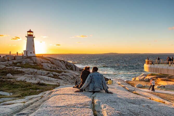 Peggy’s Cove Adventure and Halifax City Public Tour - Key Points at a Glance