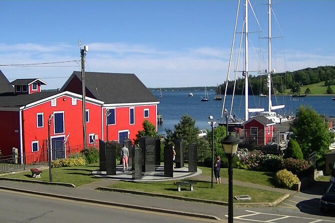 Peggy's Cove and Lunenburg Tour (small group) - Is the $131.43 price good value?