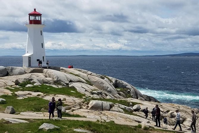 Peggy’s Cove & Halifax Historic Tour - Peggy’s Cove and its famous lighthouse