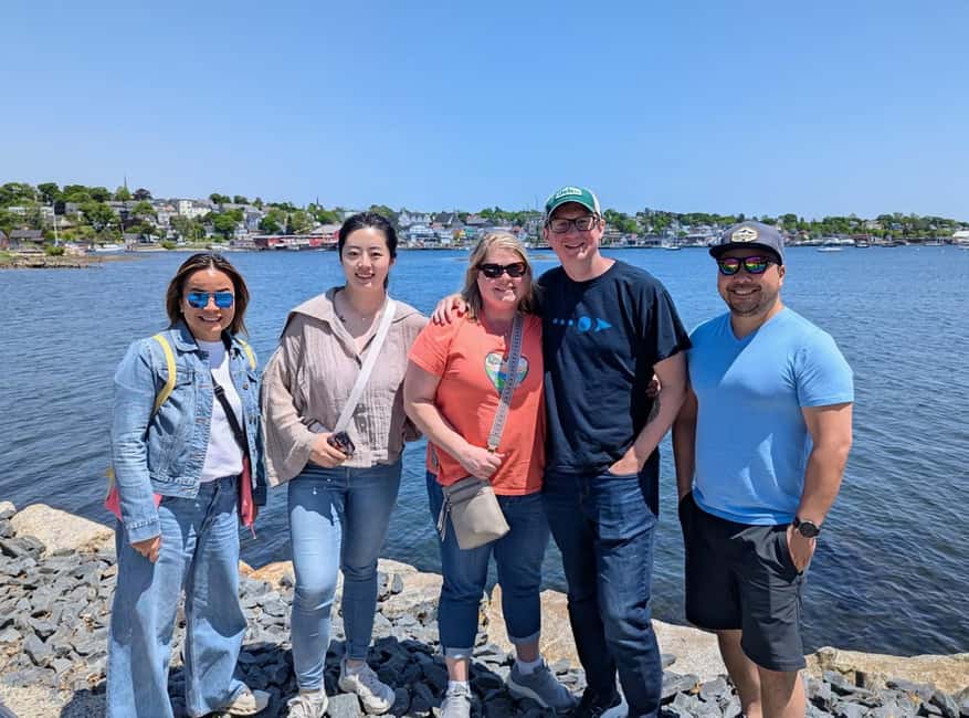 Peggy’s Cove, Lunenburg & 2 Hidden Gems – Full Day Tour - Two hours to enjoy Lunenburg your way