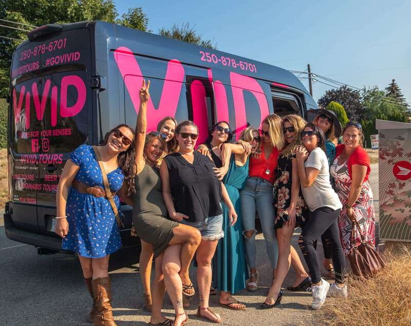 Penticton: Naramata Bench Full Day Guided Wine Tour - Pickup from eight Okanagan communities