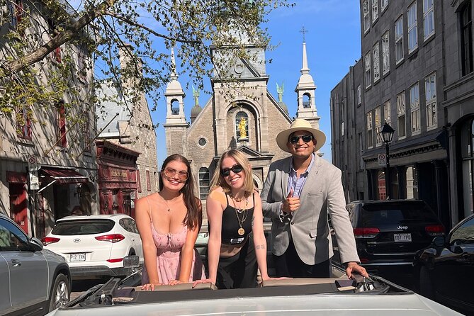 PRIVATE 2-Hour tour of Montréal in Convertible Cadillac + Murals - Schwartz’s and the smoked-meat tradition